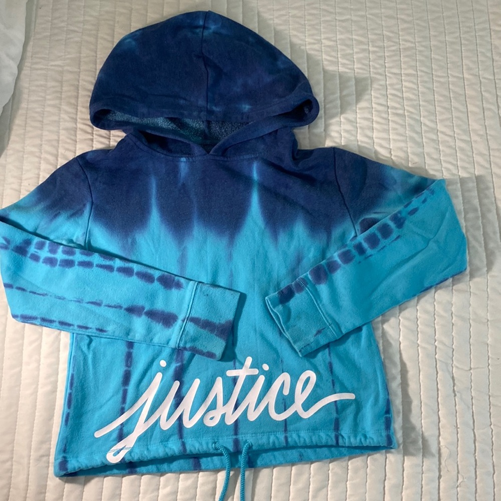 hooded crop top